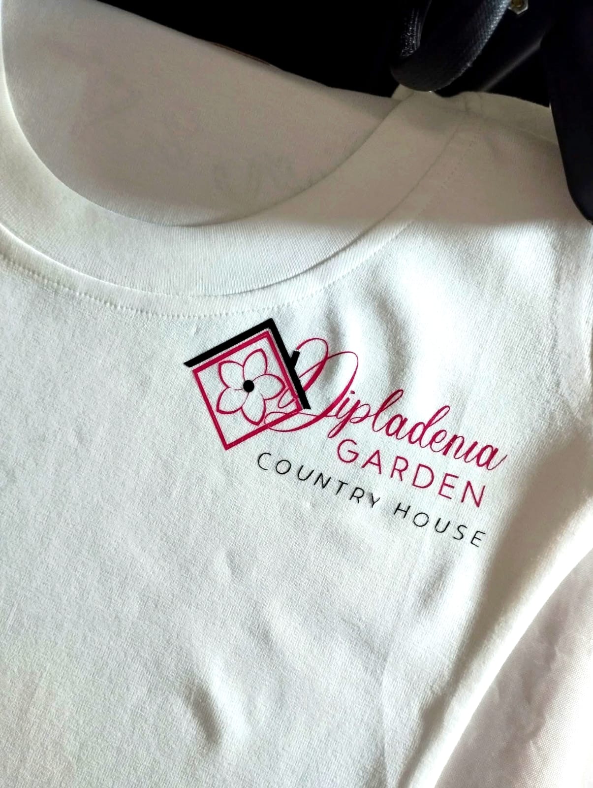 T-Shirt con Stampa Personalizzata – Singola o All’Ingrosso