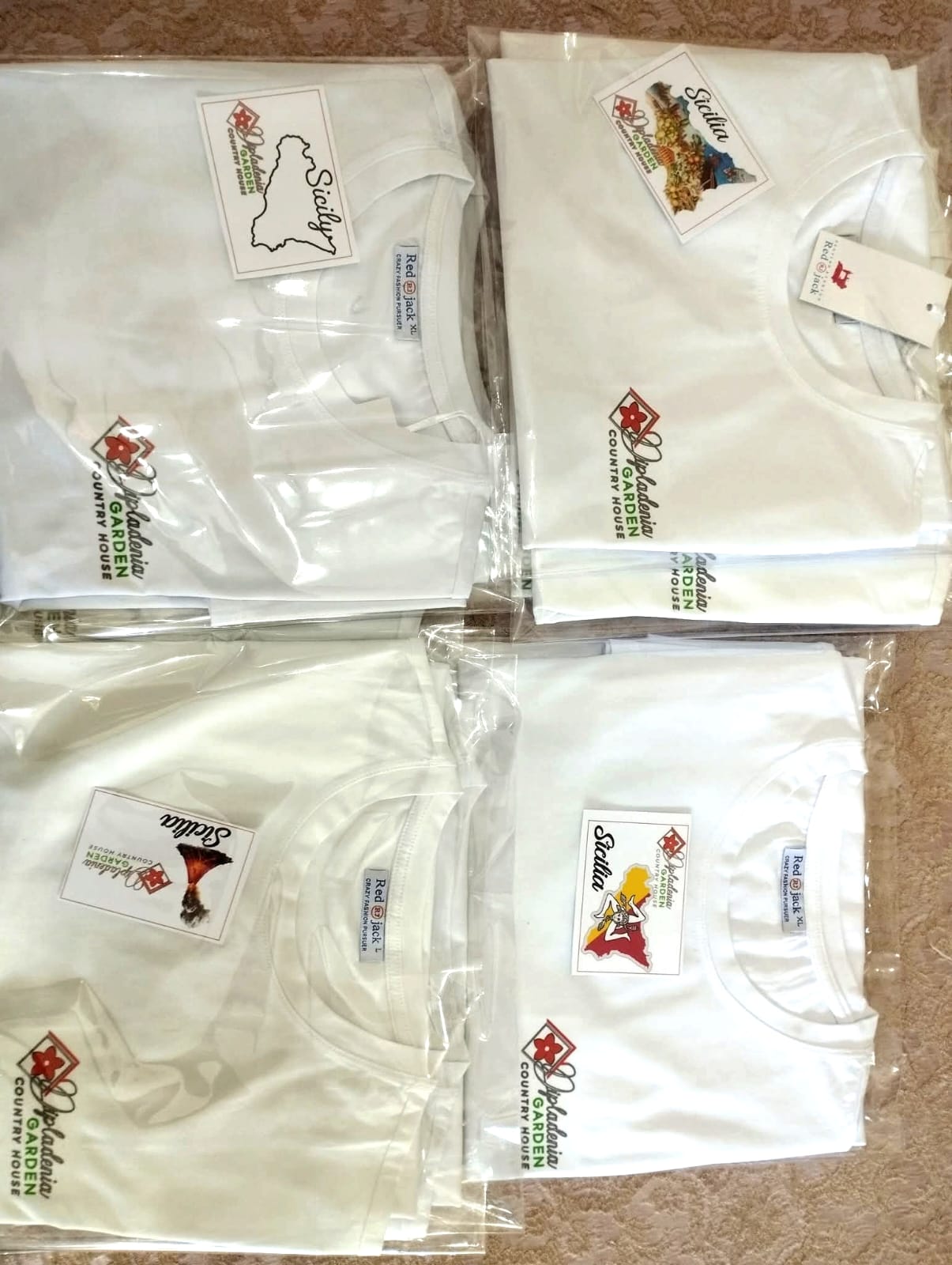 T-Shirt con Stampa Personalizzata – Singola o All’Ingrosso