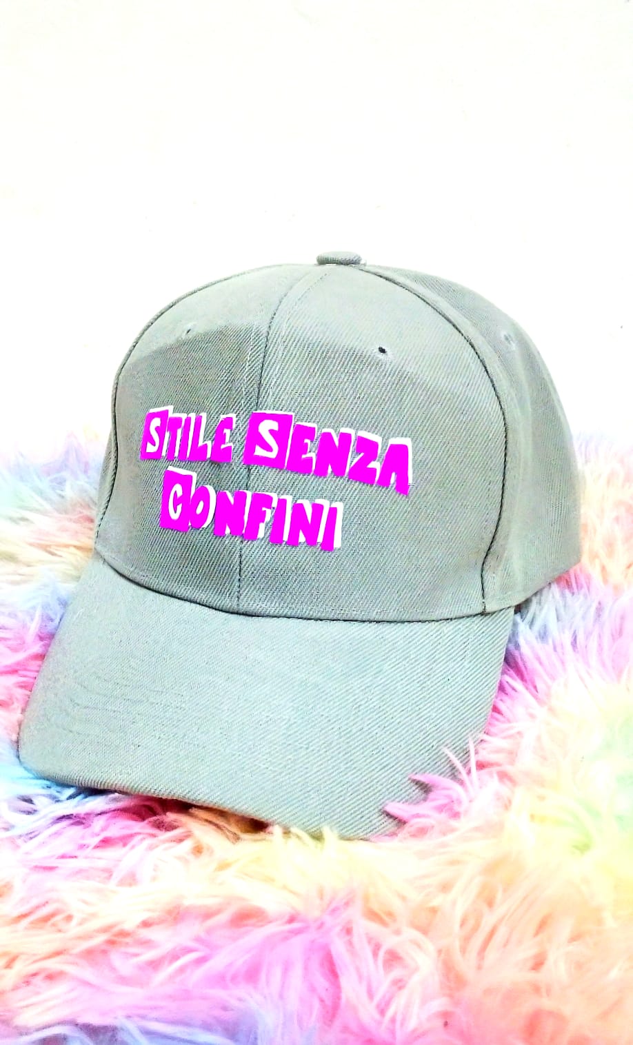 Cappellini con Stampa Personalizzata – Ordina il Tuo!