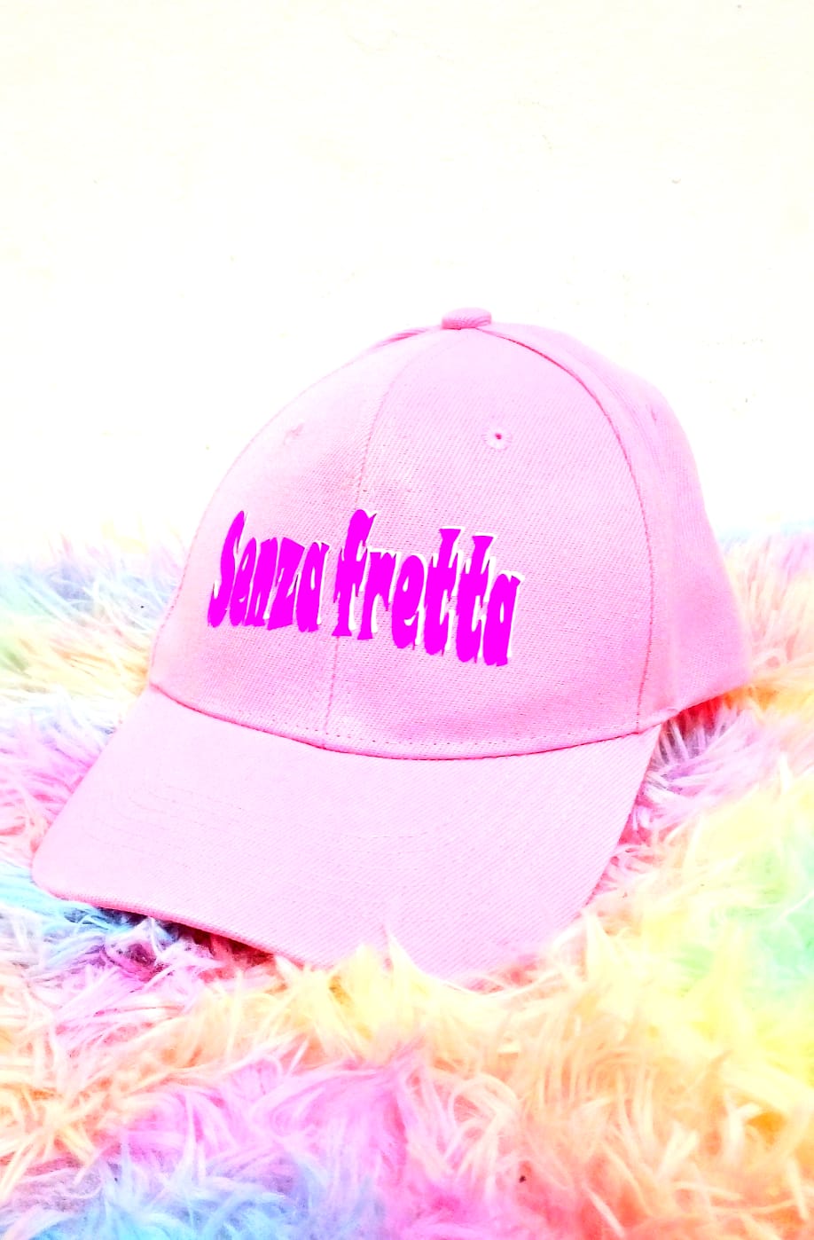 Cappellini con Stampa Personalizzata – Ordina il Tuo!