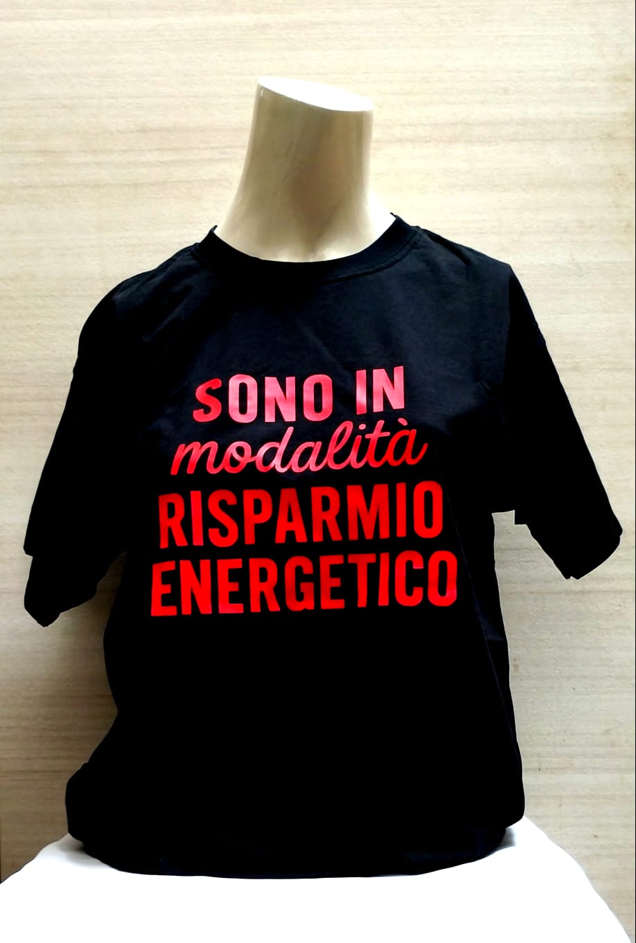 Magliette personalizzate con frasi o foto – Crea la tua t-shirt unica