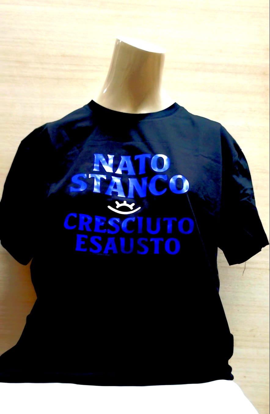 Magliette personalizzate con frasi o foto – Crea la tua t-shirt unica