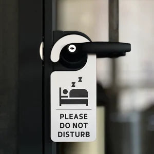 Cartelli da Porta Personalizzati in Legno “Non Disturbare” o “Pulire la Stanza” per Hotel e B&B